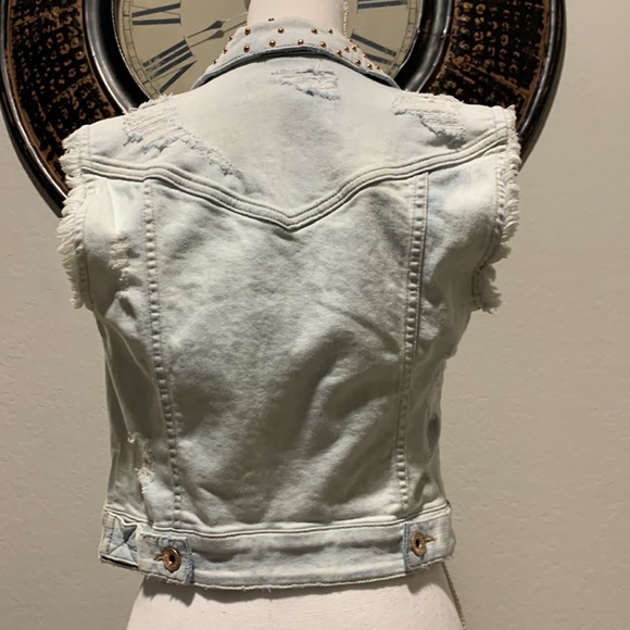 Vintage Guess Distressed Denim Jacket Vest! - Picture 7 of 14